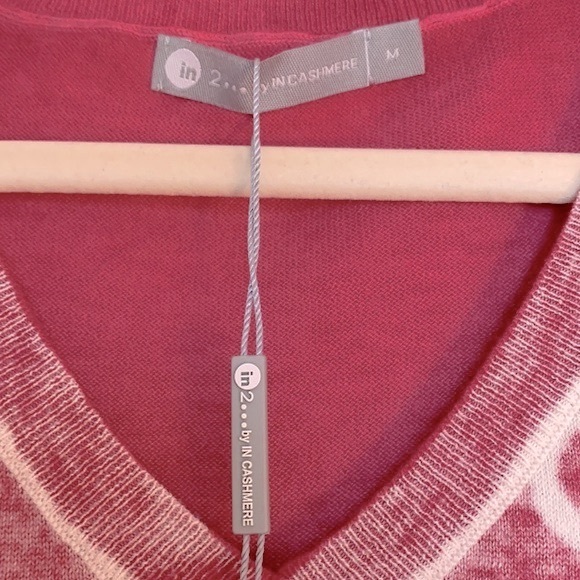 IN2 BY INCASHMERE Hearts Faded Red Cashmere Blend Sweater - Picture 7 of 14